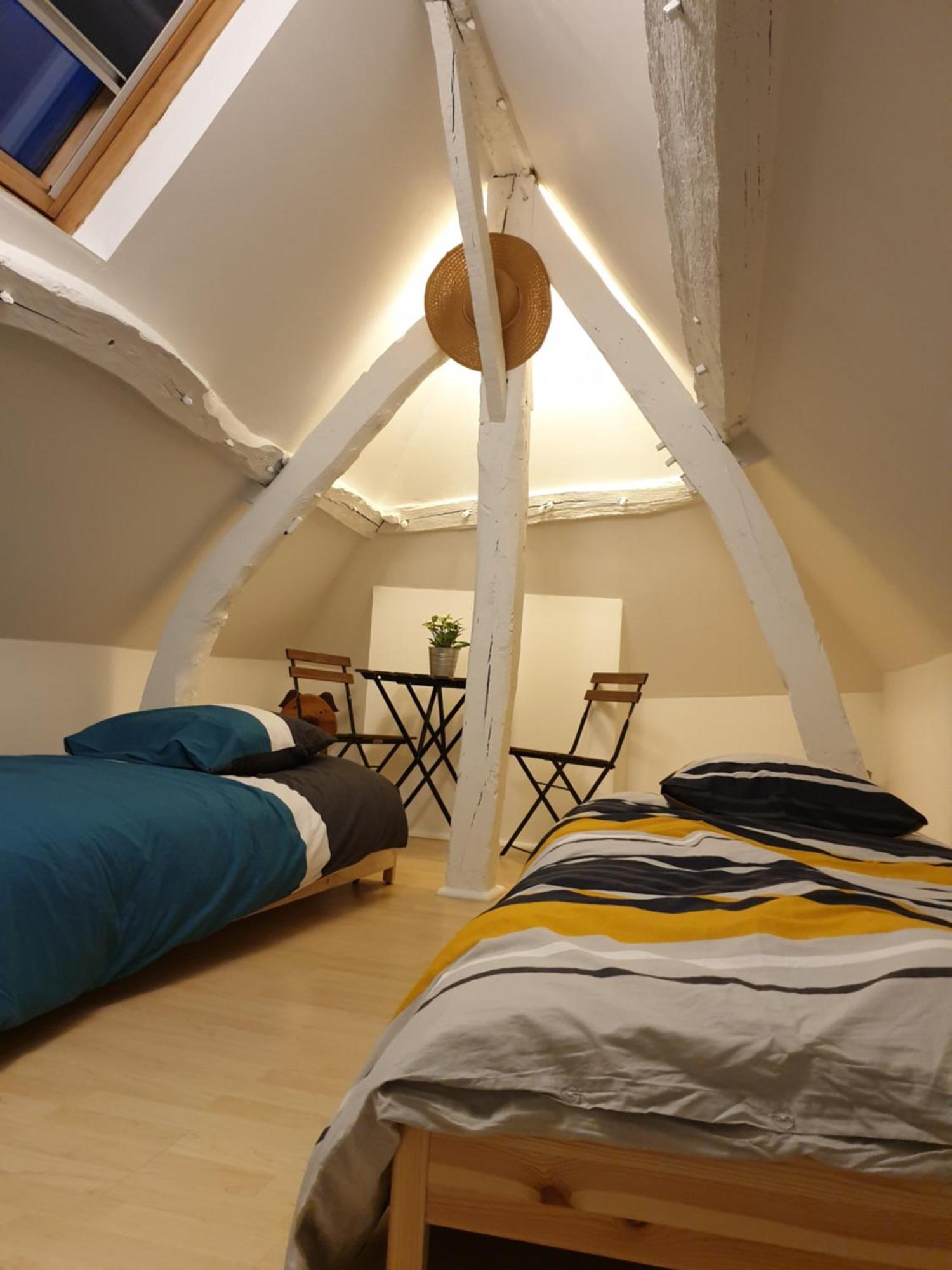 Chambre Privee Dans Petite Maison Typique مونتيفييه المظهر الخارجي الصورة
